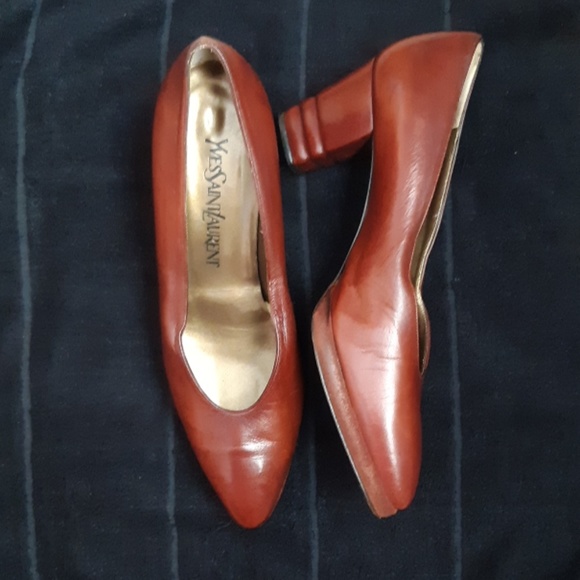 Yves Saint Laurent Shoes - Vintage Yves Saint Laurent brown pumps